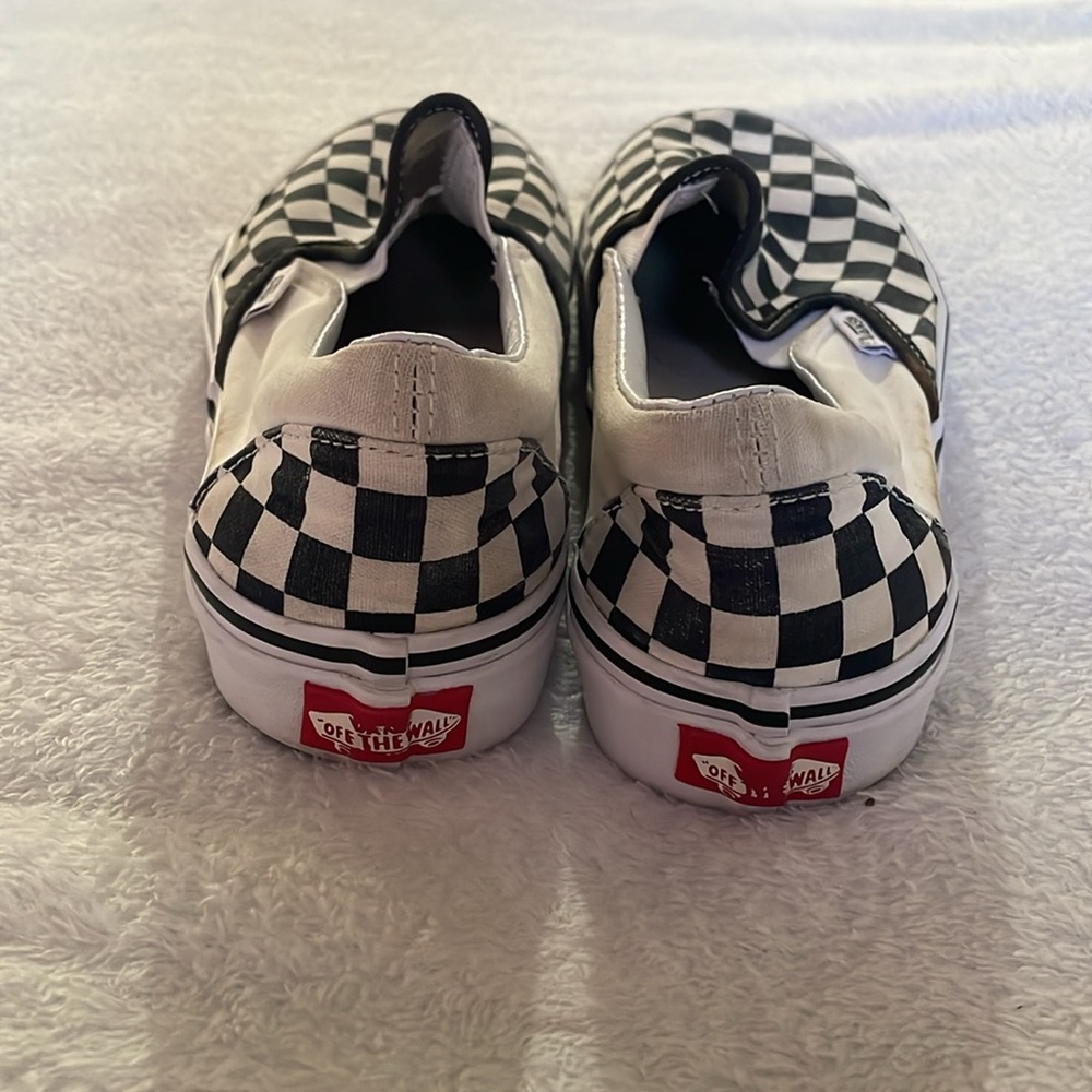 Vans - Picture 4 of 5